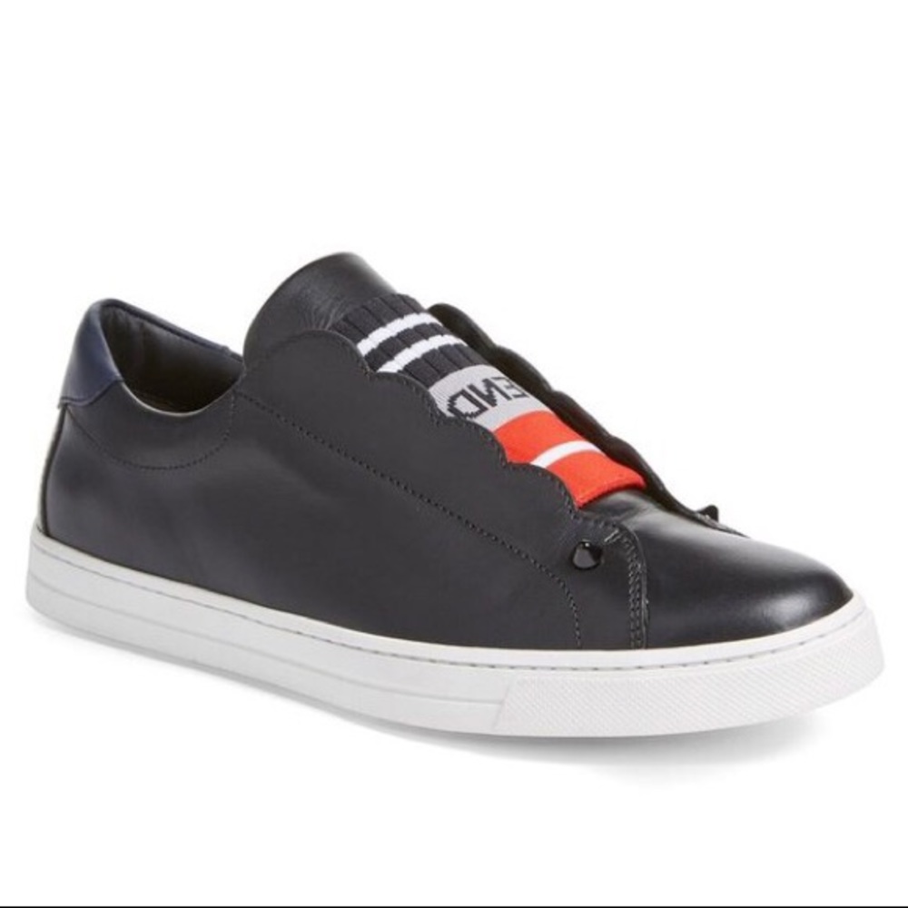 Fendi black leather Sneakers size 7 (37)